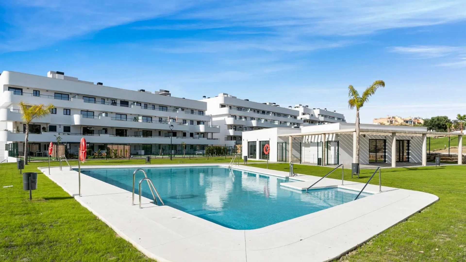 Top Floor Seaview Apartment Estepona İspanya