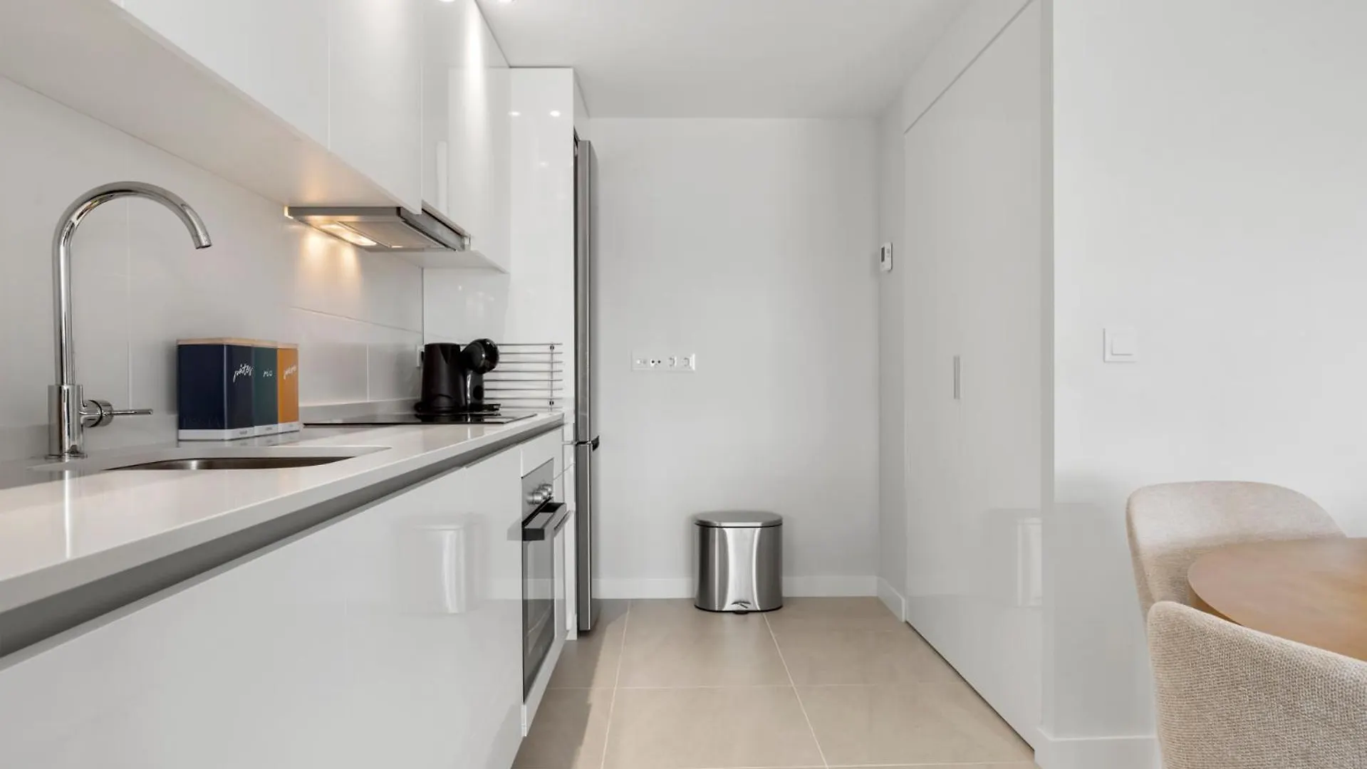 Top Floor Seaview Apartment Estepona